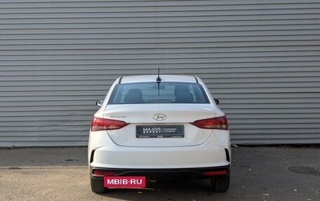 Hyundai Solaris II рестайлинг, 2022 год, 1 550 000 рублей, 11 фотография
