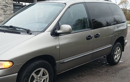 Dodge Caravan III, 1999 год, 300 000 рублей, 1 фотография