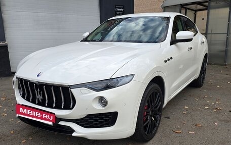 Maserati Levante I, 2017 год, 5 300 000 рублей, 2 фотография