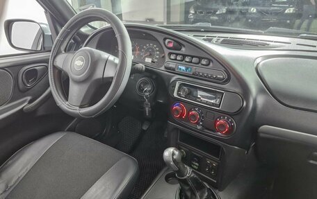Chevrolet Niva I рестайлинг, 2011 год, 449 000 рублей, 10 фотография