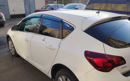 Opel Astra J, 2012 год, 625 000 рублей, 3 фотография