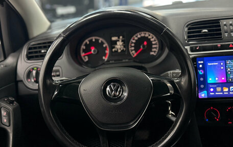 Volkswagen Polo VI (EU Market), 2017 год, 999 900 рублей, 12 фотография