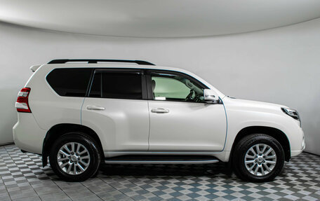 Toyota Land Cruiser Prado 150 рестайлинг, 2014 год, 3 740 000 рублей, 4 фотография