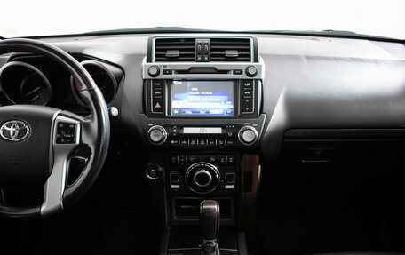 Toyota Land Cruiser Prado 150 рестайлинг, 2014 год, 3 740 000 рублей, 15 фотография