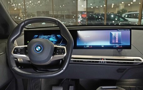 BMW iX, 2023 год, 10 350 000 рублей, 9 фотография