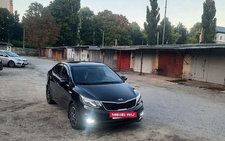KIA Rio III рестайлинг, 2017 год, 800 000 рублей, 2 фотография