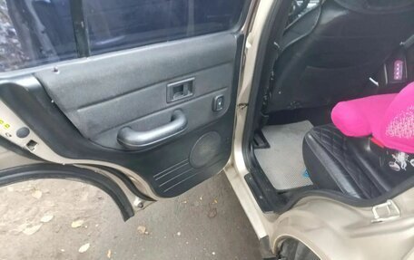 Land Rover Freelander II рестайлинг 2, 2002 год, 399 000 рублей, 17 фотография