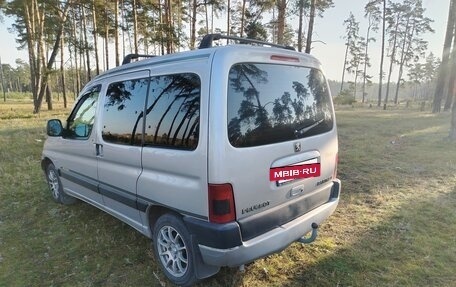Peugeot Partner II рестайлинг 2, 2001 год, 310 000 рублей, 11 фотография