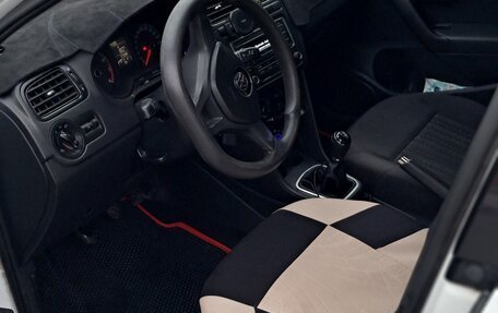 Volkswagen Polo VI (EU Market), 2019 год, 550 000 рублей, 13 фотография