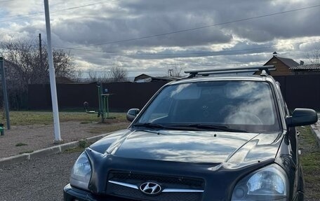 Hyundai Tucson III, 2008 год, 650 000 рублей, 3 фотография
