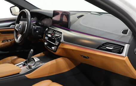BMW 5 серия, 2022 год, 5 000 000 рублей, 9 фотография