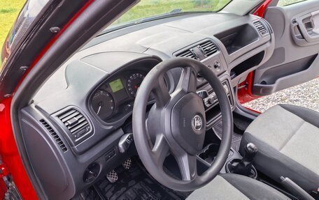 Skoda Fabia II, 2013 год, 408 000 рублей, 10 фотография