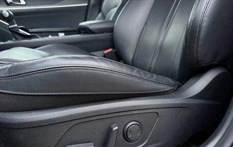KIA K5, 2020 год, 2 250 000 рублей, 26 фотография