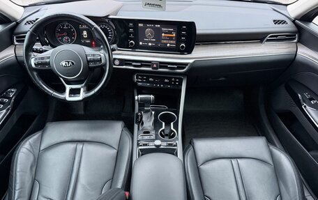 KIA K5, 2020 год, 2 250 000 рублей, 23 фотография