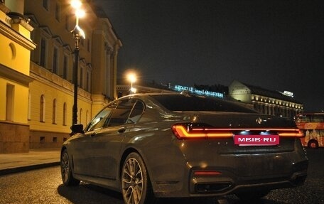 BMW 7 серия, 2021 год, 6 400 000 рублей, 4 фотография
