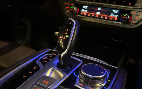 BMW 7 серия, 2021 год, 6 400 000 рублей, 17 фотография
