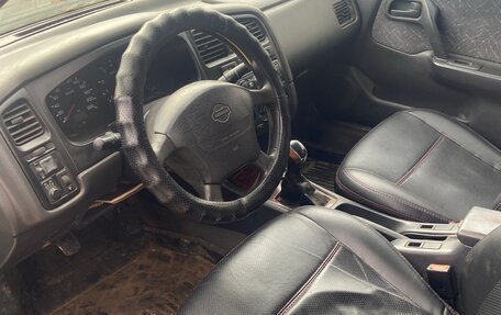 Nissan Primera II рестайлинг, 1999 год, 60 000 рублей, 5 фотография