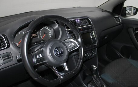 Volkswagen Polo VI (EU Market), 2019 год, 1 259 900 рублей, 9 фотография