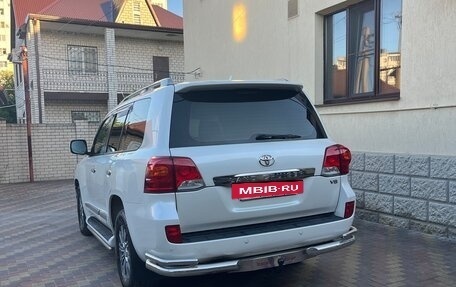 Toyota Land Cruiser 200, 2015 год, 4 200 000 рублей, 3 фотография