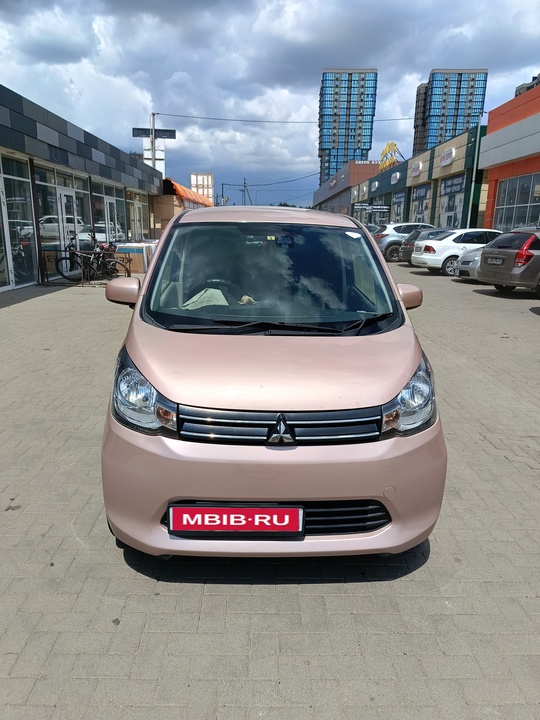 Mitsubishi eK Wagon III рестайлинг, 2015 год, 720 000 рублей, 1 фотография