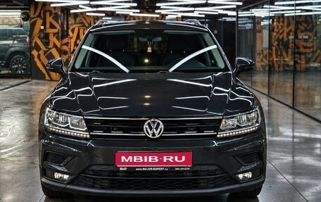 Volkswagen Tiguan II, 2017 год, 2 150 000 рублей, 1 фотография