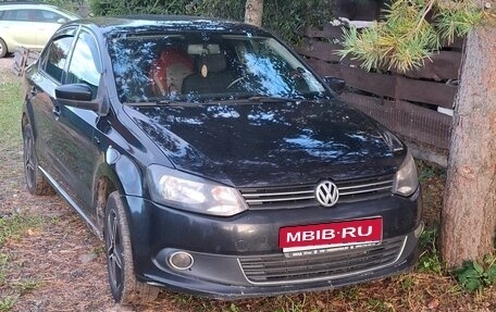 Volkswagen Polo VI (EU Market), 2012 год, 450 000 рублей, 1 фотография