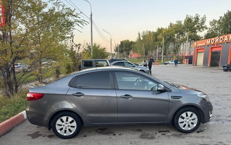 KIA Rio III рестайлинг, 2012 год, 880 000 рублей, 10 фотография