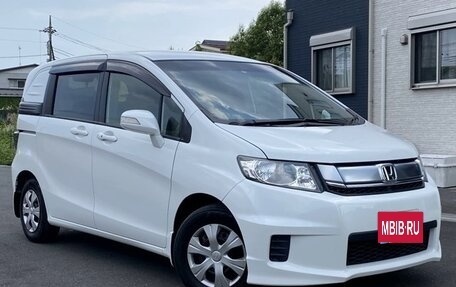 Honda Freed I, 2014 год, 840 000 рублей, 1 фотография