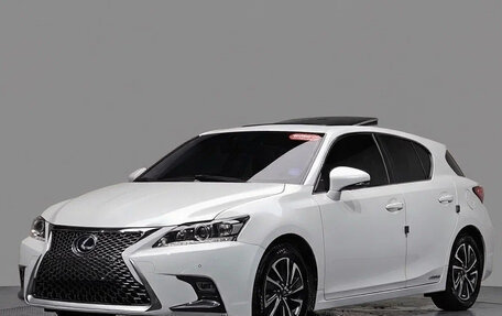 Lexus CT I рестайлинг, 2017 год, 1 495 008 рублей, 1 фотография