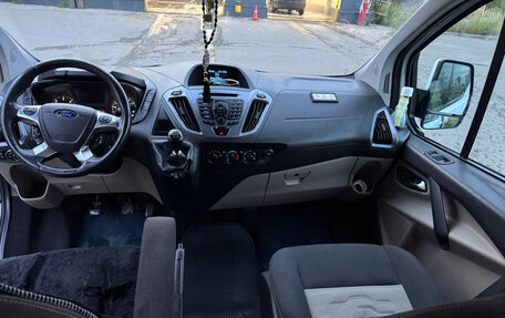 Ford Tourneo Custom I рестайлинг, 2014 год, 1 750 000 рублей, 2 фотография
