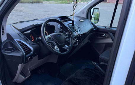 Ford Tourneo Custom I рестайлинг, 2014 год, 1 750 000 рублей, 5 фотография