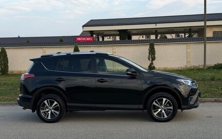 Toyota RAV4, 2016 год, 1 999 999 рублей, 5 фотография