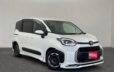 Toyota Sienta, 2023 год, 1 095 000 рублей, 1 фотография