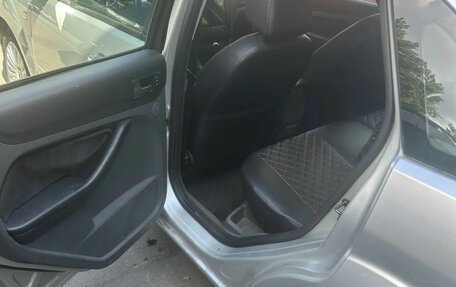 Ford Focus II рестайлинг, 2006 год, 350 000 рублей, 4 фотография