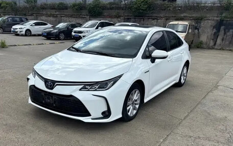 Toyota Corolla, 2023 год, 1 750 000 рублей, 1 фотография