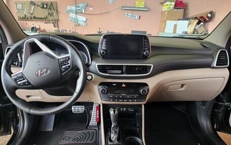 Hyundai Tucson III, 2019 год, 2 350 000 рублей, 6 фотография