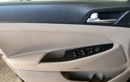 Hyundai Tucson III, 2019 год, 2 350 000 рублей, 15 фотография
