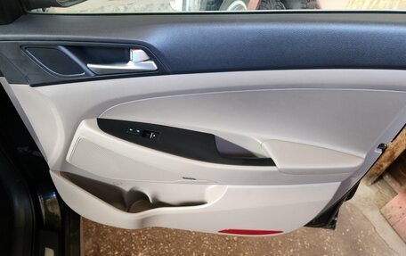 Hyundai Tucson III, 2019 год, 2 350 000 рублей, 14 фотография