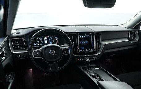 Volvo XC60 II, 2021 год, 3 935 147 рублей, 6 фотография