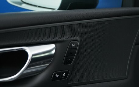 Volvo XC60 II, 2021 год, 3 935 147 рублей, 13 фотография