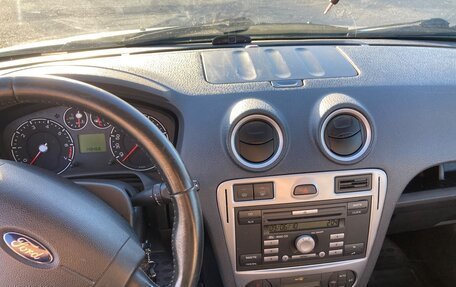 Ford Fusion I, 2010 год, 550 000 рублей, 11 фотография