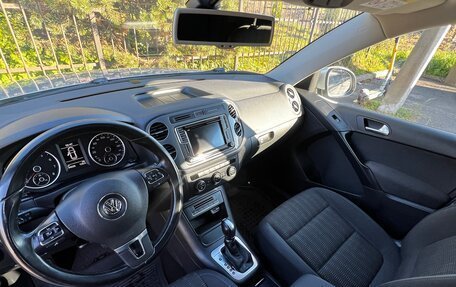 Volkswagen Tiguan I, 2016 год, 1 799 000 рублей, 2 фотография