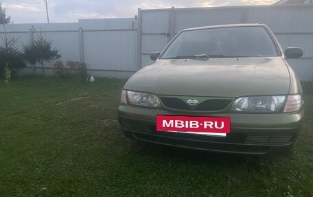 Nissan Almera, 1998 год, 160 000 рублей, 2 фотография