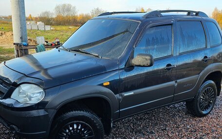 Chevrolet Niva I рестайлинг, 2009 год, 450 000 рублей, 1 фотография