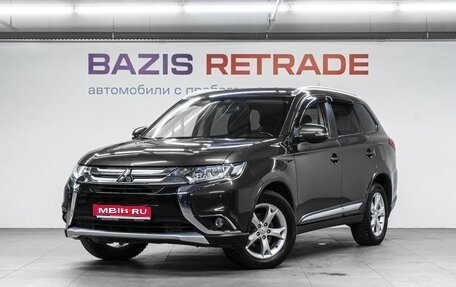 Mitsubishi Outlander III рестайлинг 3, 2015 год, 1 650 000 рублей, 1 фотография
