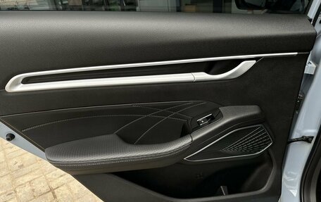 Geely Emgrand, 2024 год, 1 389 000 рублей, 9 фотография
