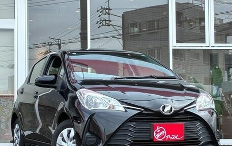 Toyota Vitz, 2017 год, 850 000 рублей, 1 фотография