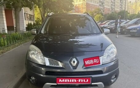 Renault Koleos I рестайлинг 2, 2010 год, 650 000 рублей, 1 фотография