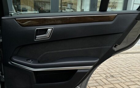 Mercedes-Benz E-Класс, 2014 год, 2 100 000 рублей, 13 фотография