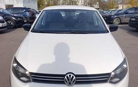 Volkswagen Polo VI (EU Market), 2013 год, 720 000 рублей, 1 фотография